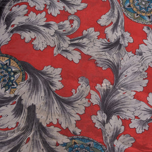 Doppelseitiger Schal aus Seide und Wolle - Rotes Blumenmuster