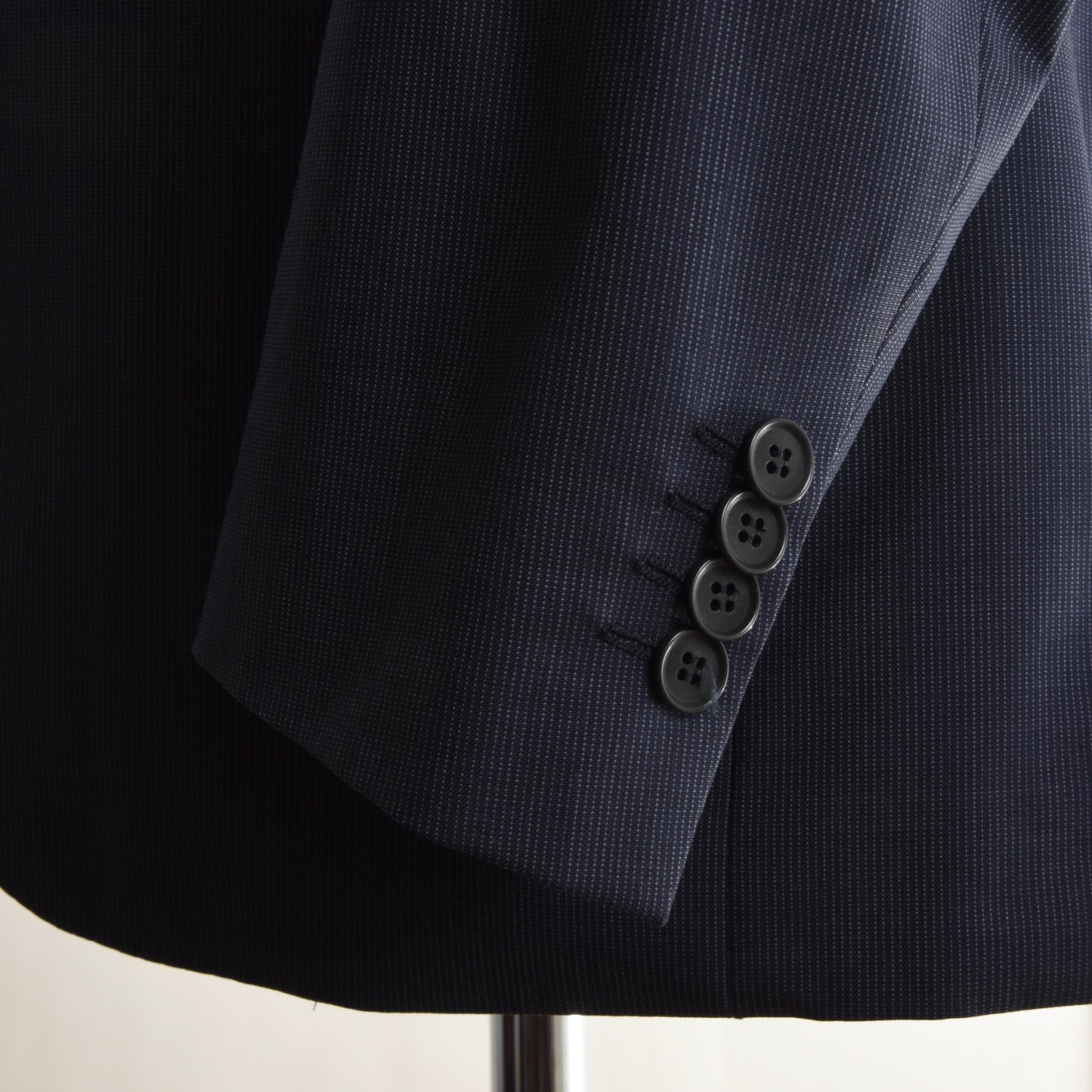 Boggi Milano Wool Suit Size 48 - Navy Stripe