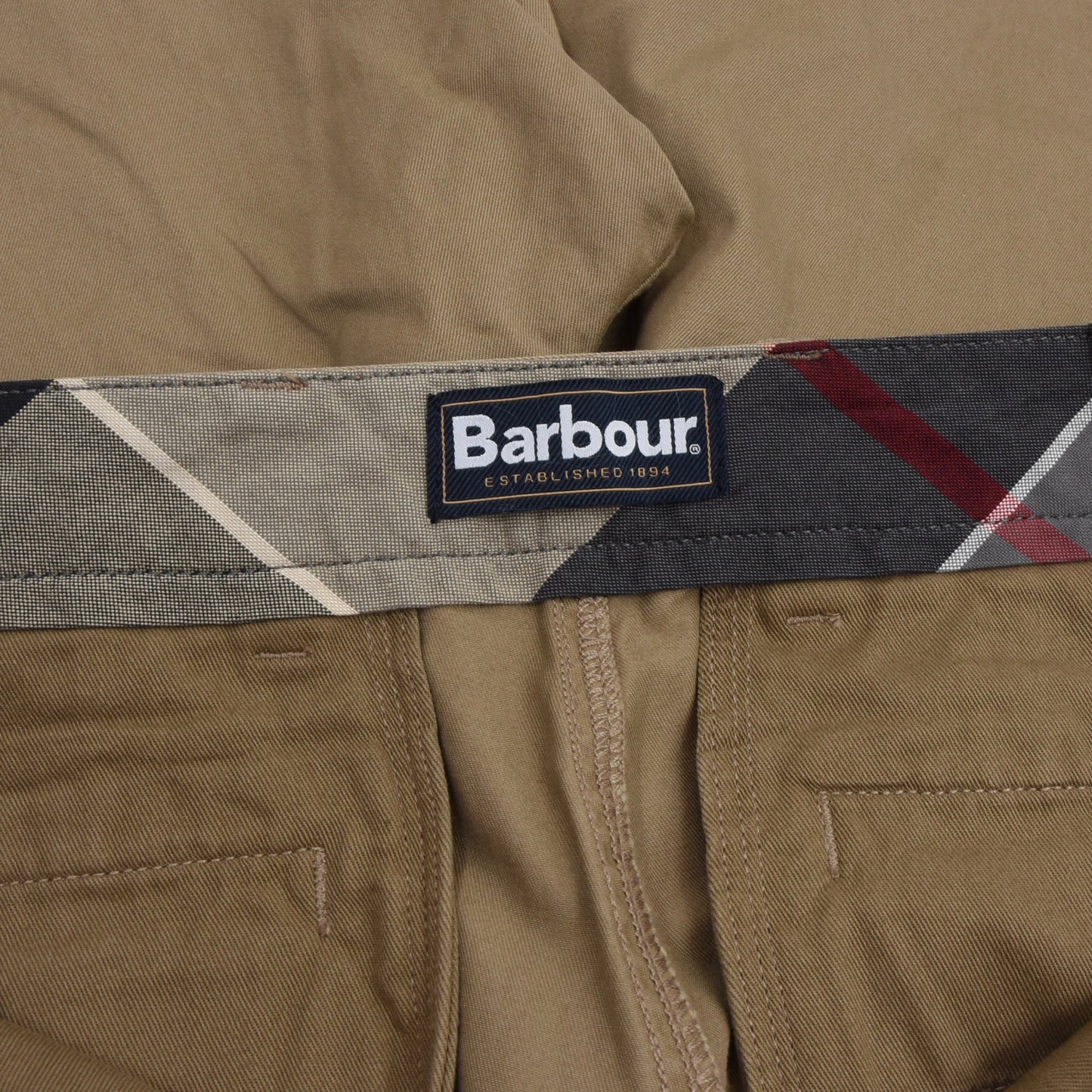 Neue Barbour Shorts Größe W38 - Braun