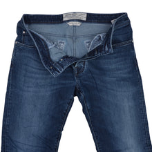 Laden Sie das Bild in den Galerie-Viewer, Jacob Cohen Jeans Modell 688 C Größe W36 Slim
