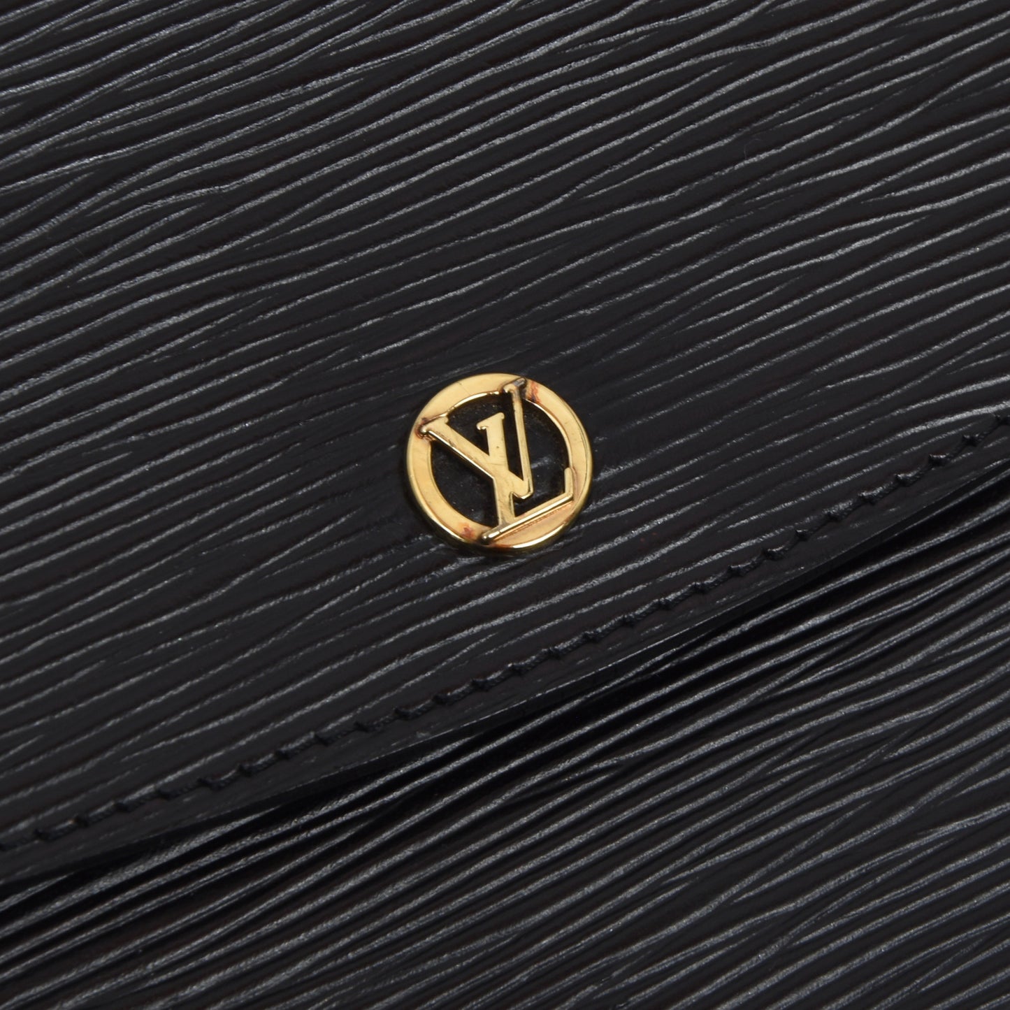 Vintage 1991 Louis Vuitton Montaigne 27 Epi Clutch/Bag - Black
