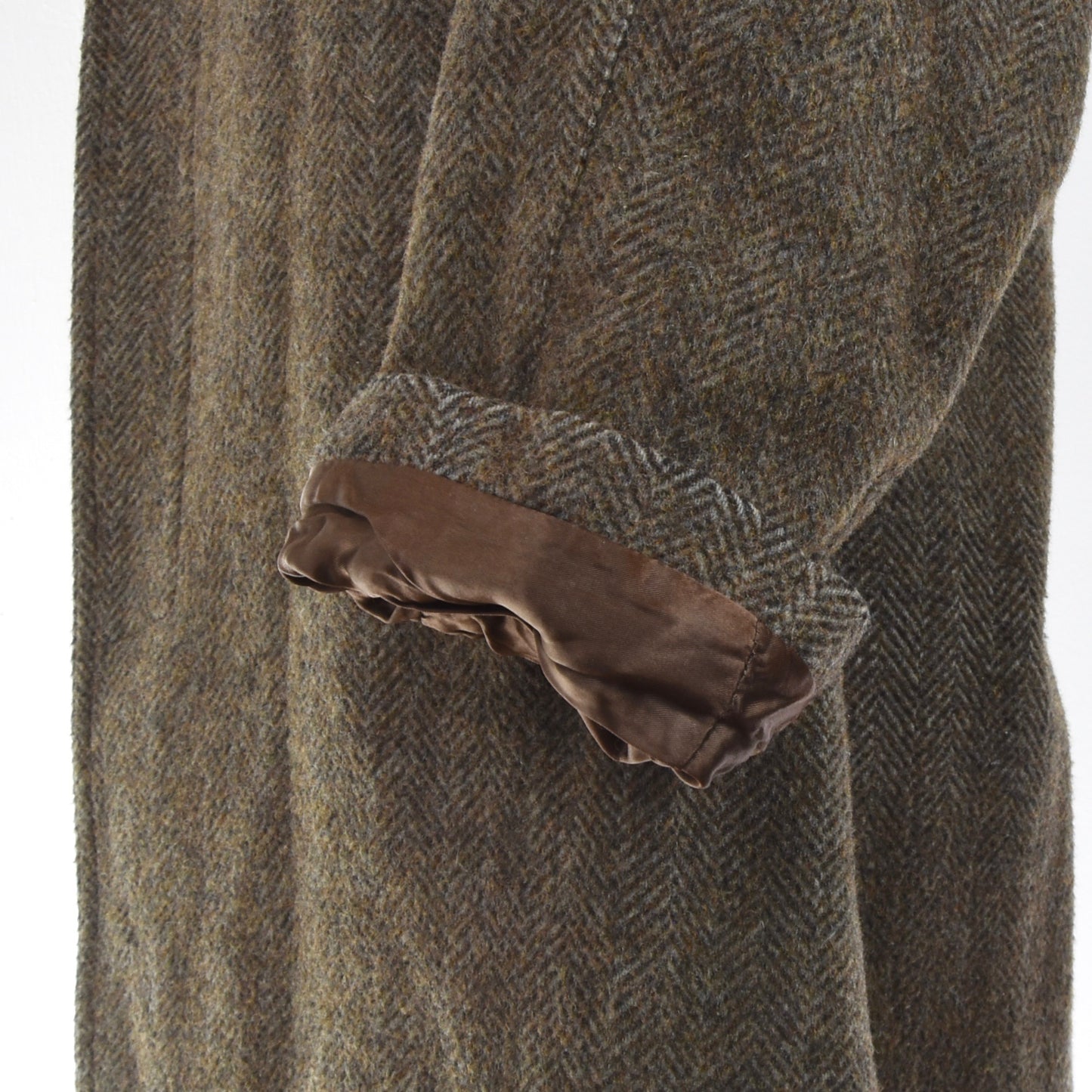 Morris's Tweed Vintage Overcoat Size 52 - Green Herringbone