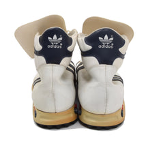 Laden Sie das Bild in den Galerie-Viewer, Vintage Adidas Jogging High Sneakers Größe 12-47 1/3 - weiß/Navy