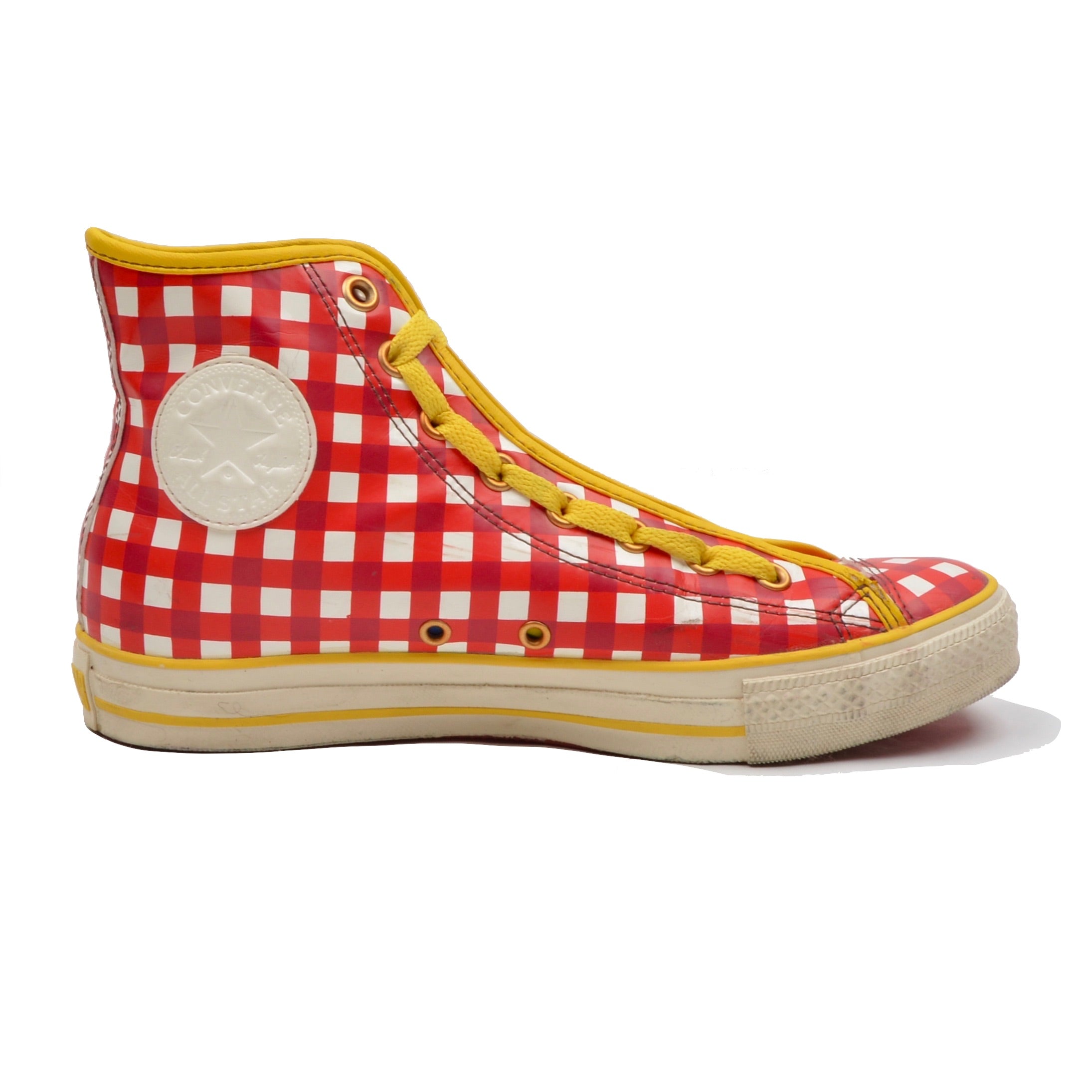 Yellow and clearance red converse