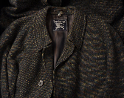 Klassischer Tweed-Mantel von Burberrys Größe UK 48 - Moosgrün