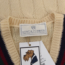 Laden Sie das Bild in den Galerie-Viewer, Kent &amp; Curwen Cricket Pullover Größe L - Creme