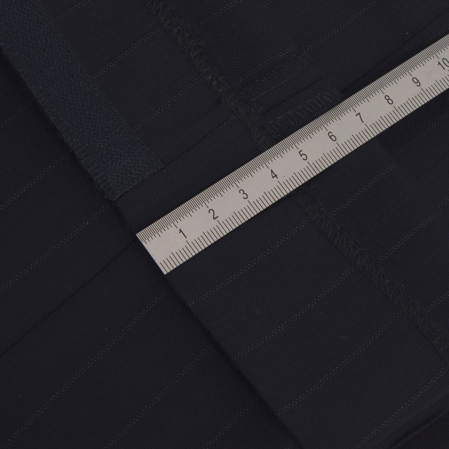 Corneliani Super 150s Wollanzug Größe 50 - Navy Stripe