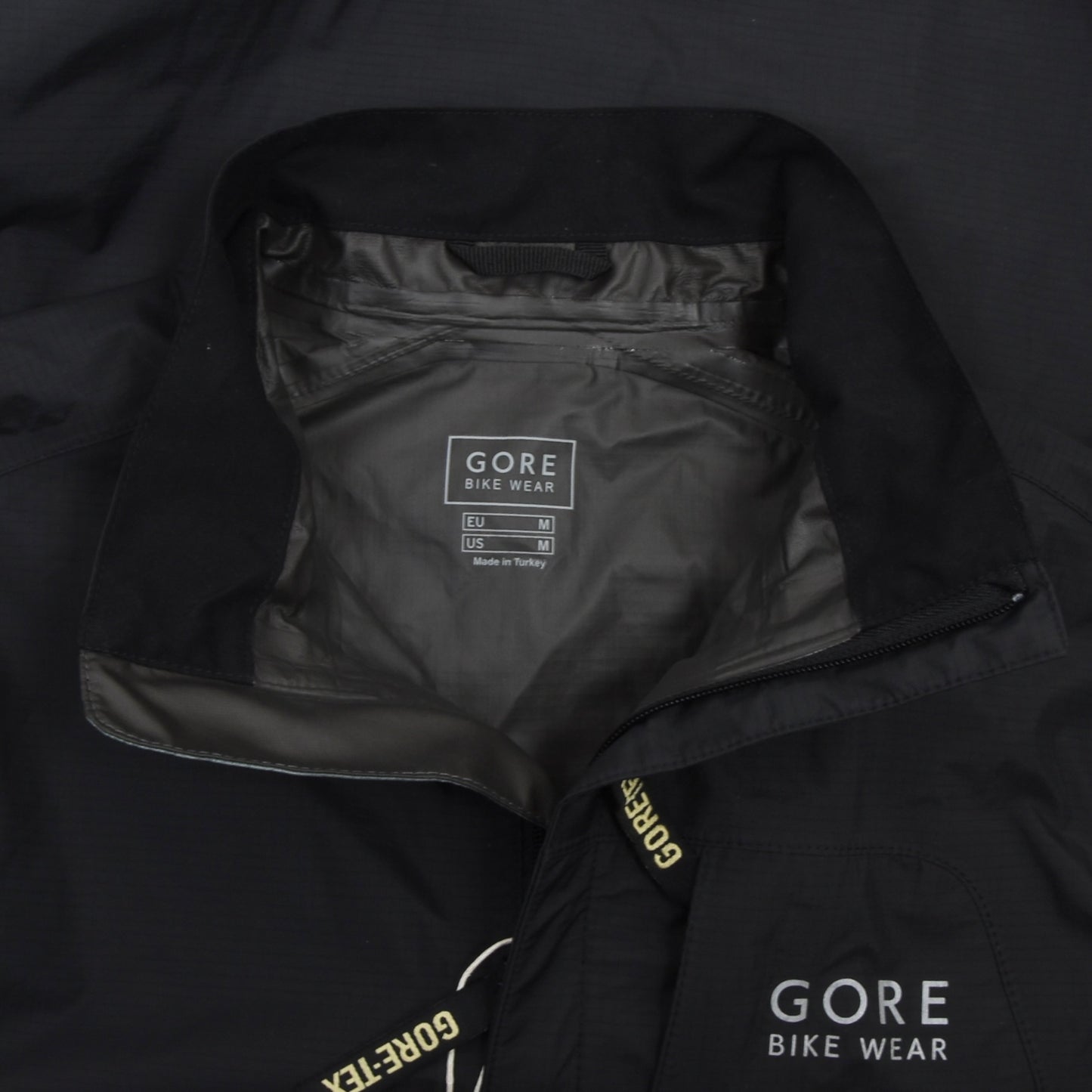 Gore Bike Wear Gore-Tex Paclite Shell Jacket Size M Slim - Black