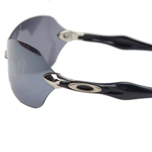 Laden Sie das Bild in den Galerie-Viewer, Oakley Dartboard Randlose Sonnenbrille - Poliertes Schwarz