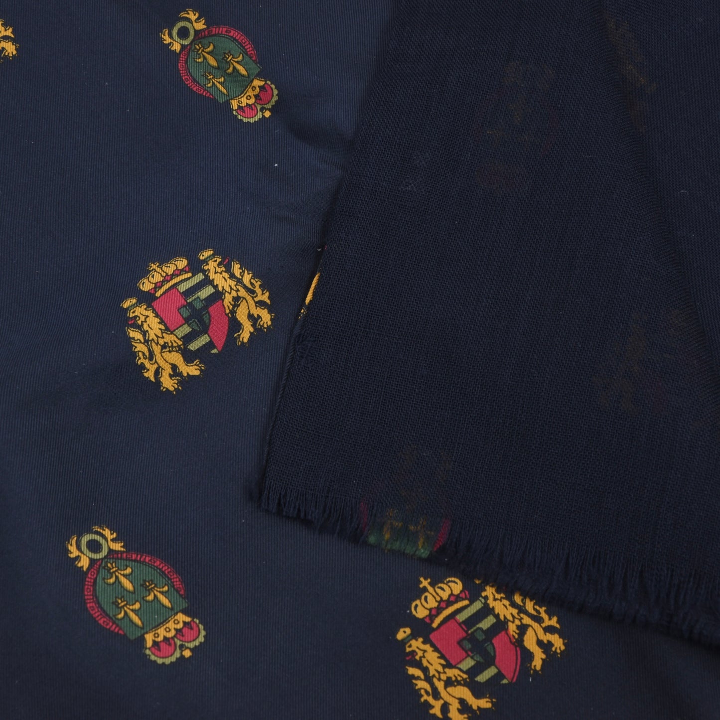 Klassischer Challis-Kleiderschal aus Wolle, Länge 112 cm - Marineblau