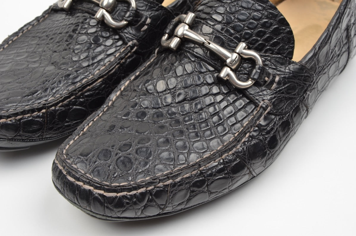 Salvatore Ferragamo Crocodile Skin Driving Loafers Größe 9 1/2 EEE - Schwarz